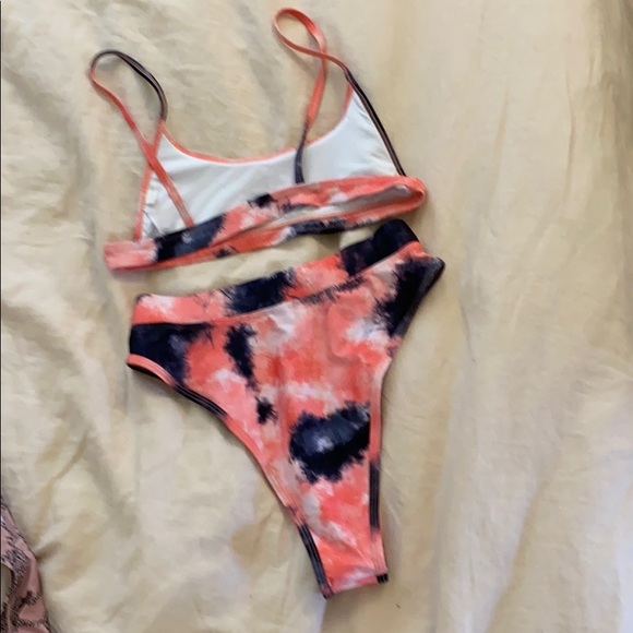 Unbranded tie-died high waisted cheeky bikini - Picture 2 of 3